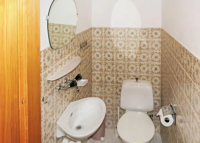 Christiania I F4 By Interhome نينداز